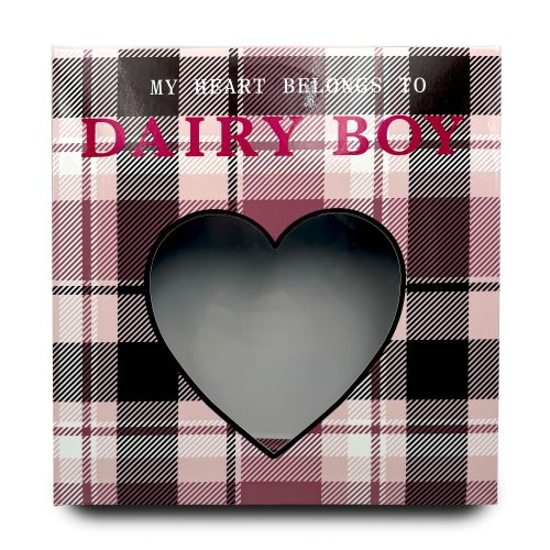 pr-box-images-flat-2000x_0000_dairy-boy-plaid